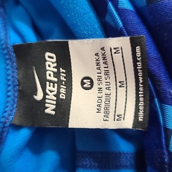 Nike Pro dri-fit hoodie - Picture 8 of 9